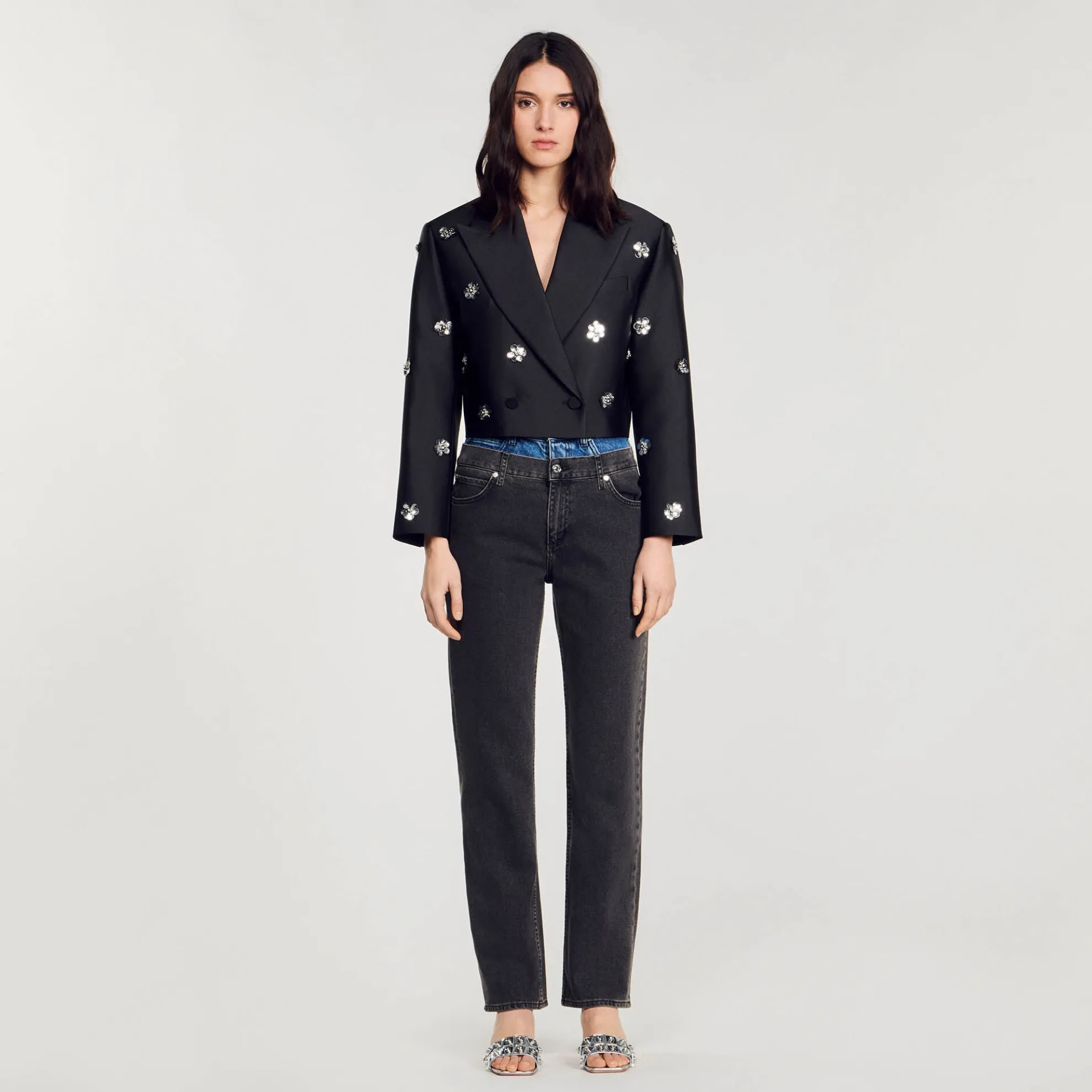 Kort Vest Satijn Versierd Met Bloemen