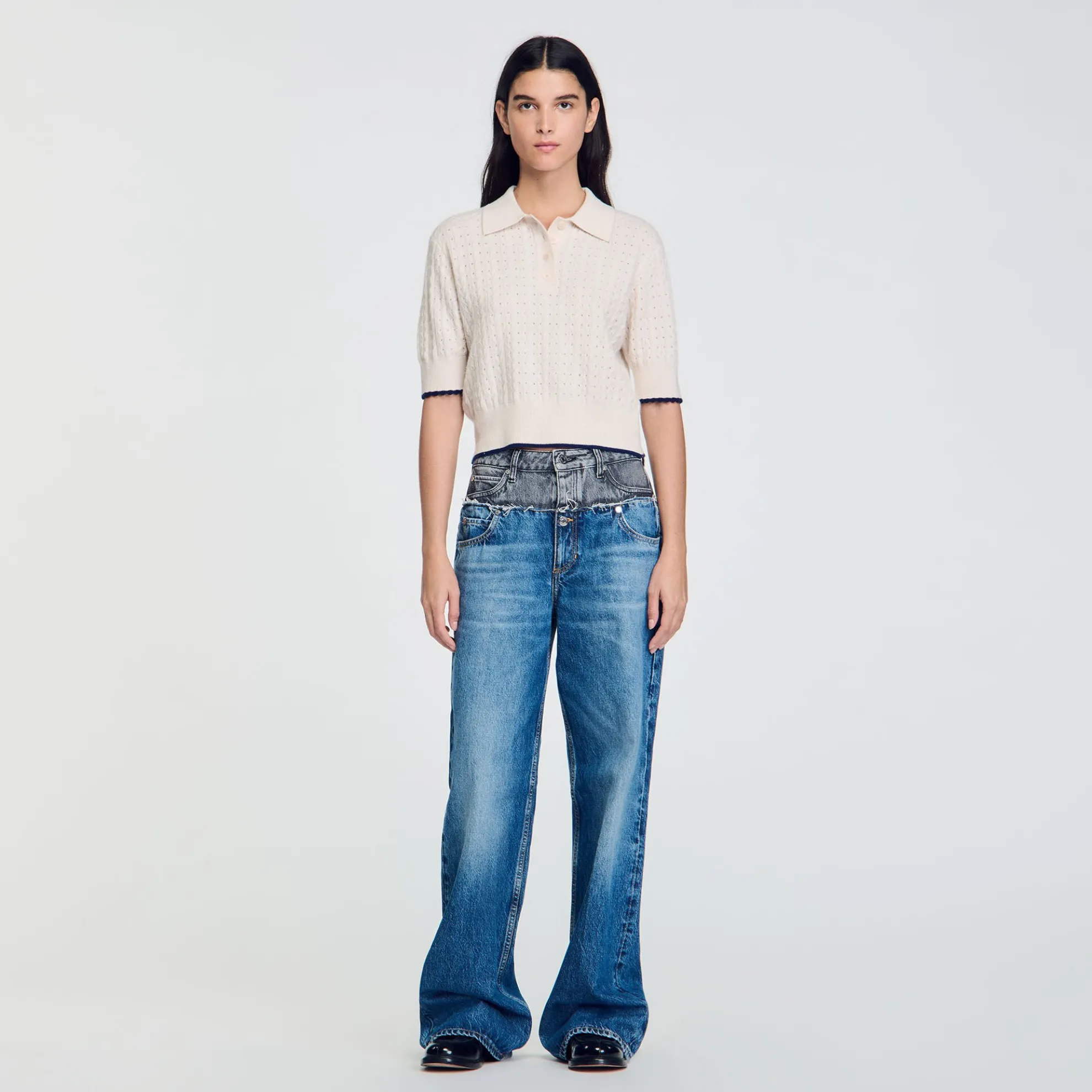 Korte Trui Met Contrasterende Biezen