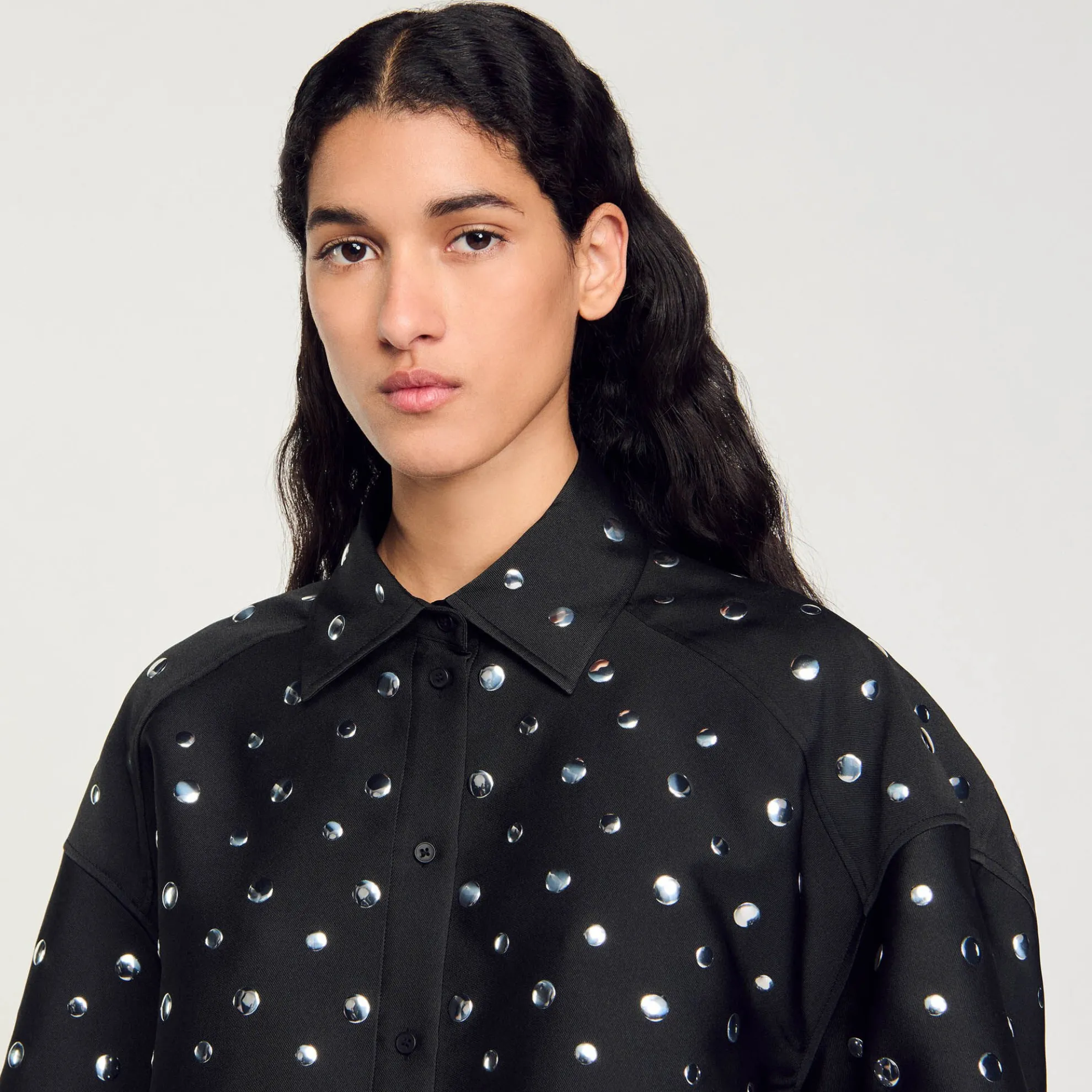 Overhemdblouse Met Ronde Plaatjes