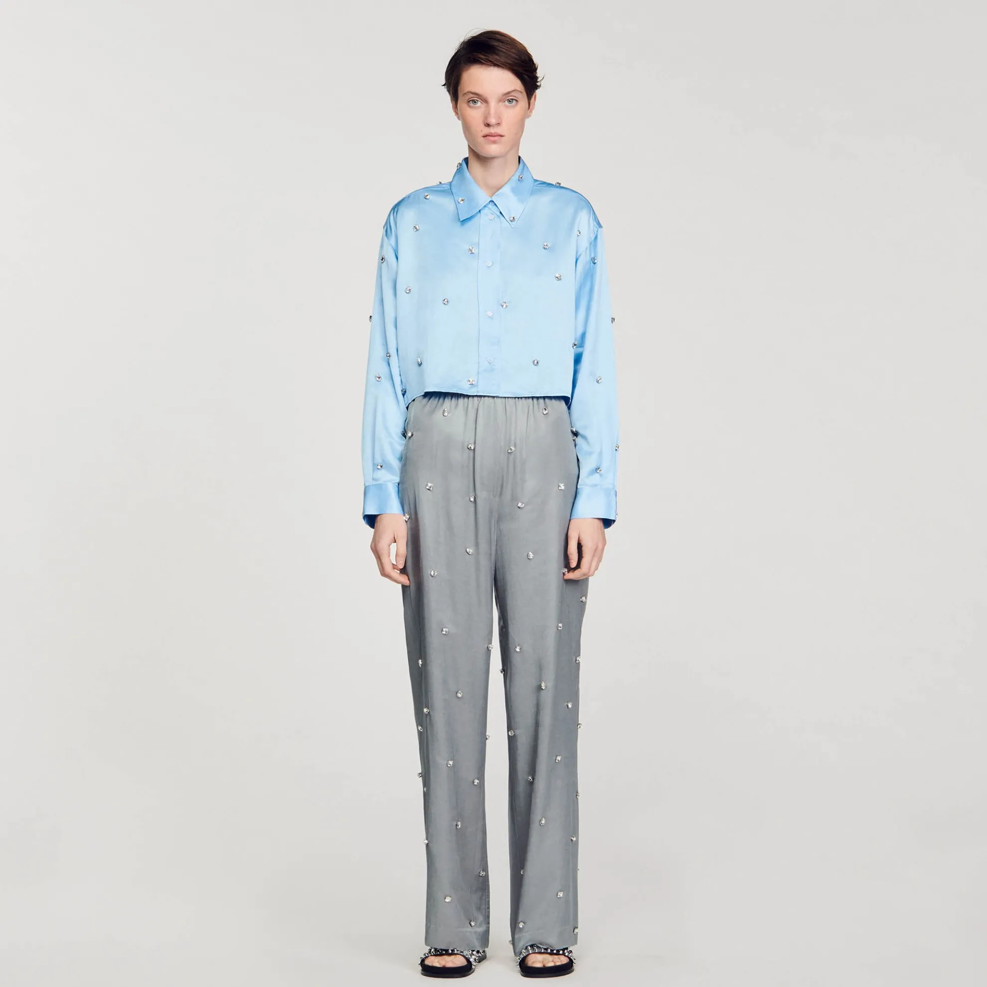 Satijnachtige Overhemdblouse Met Stras